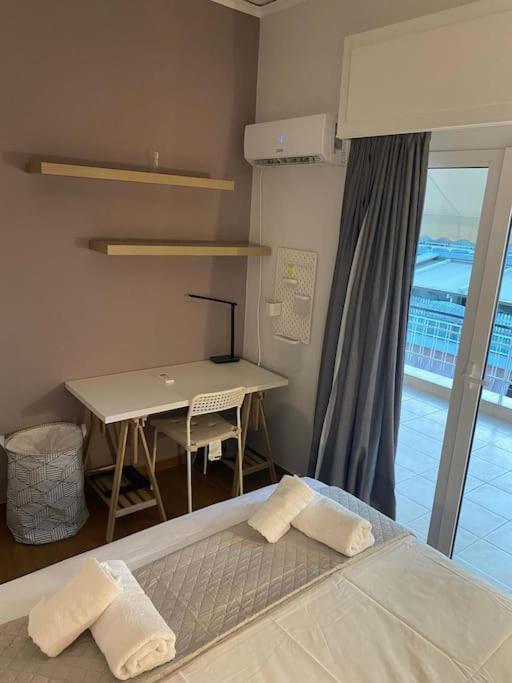 Pent House With Terrace Lejlighed Piræus Eksteriør billede
